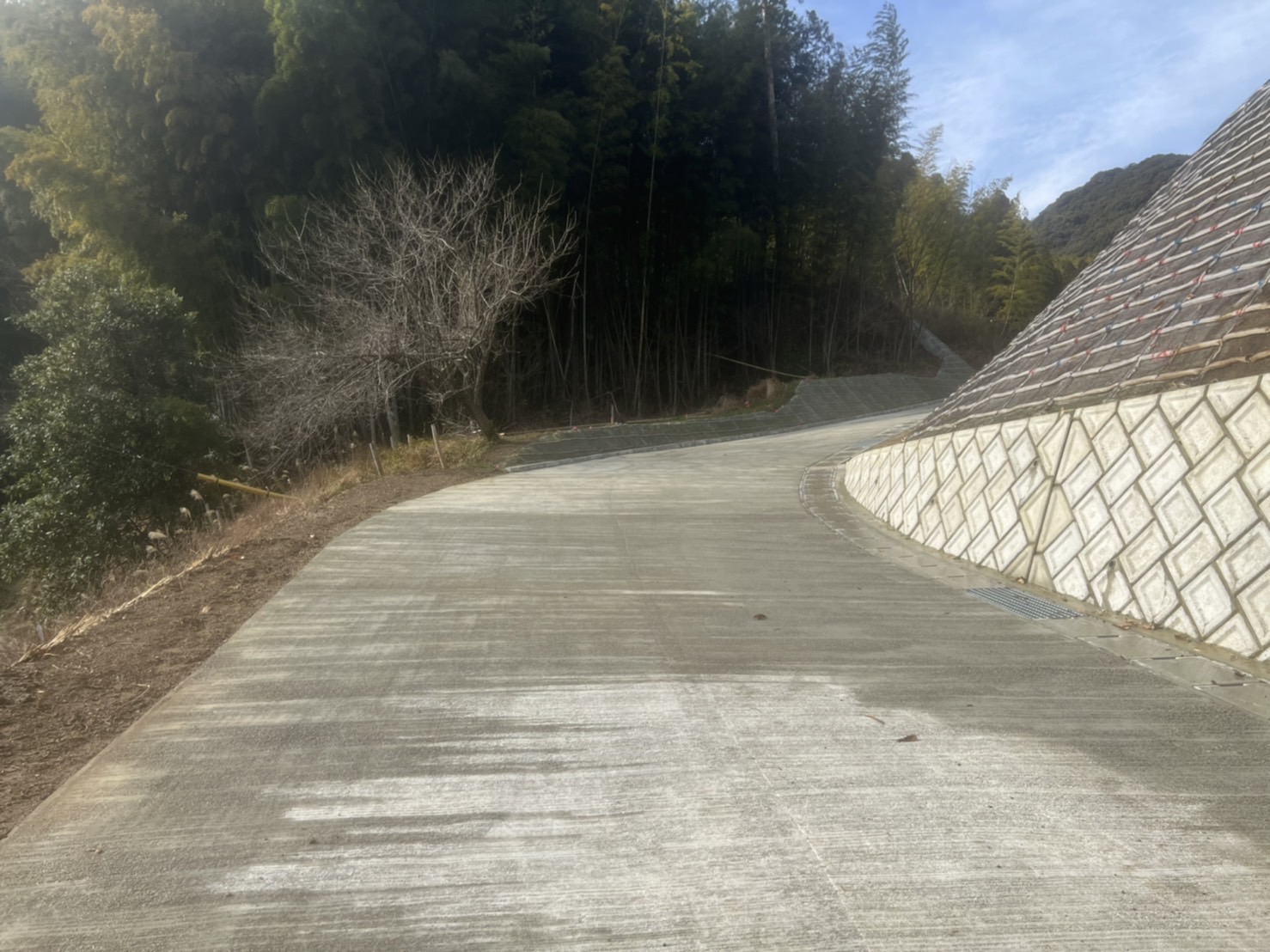町道・蜻浦線道路改良工事（令和4年8月～令和4年12月）